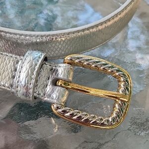 Silver and Gold Textured‎ Belt with Ornate Buckle Vtg